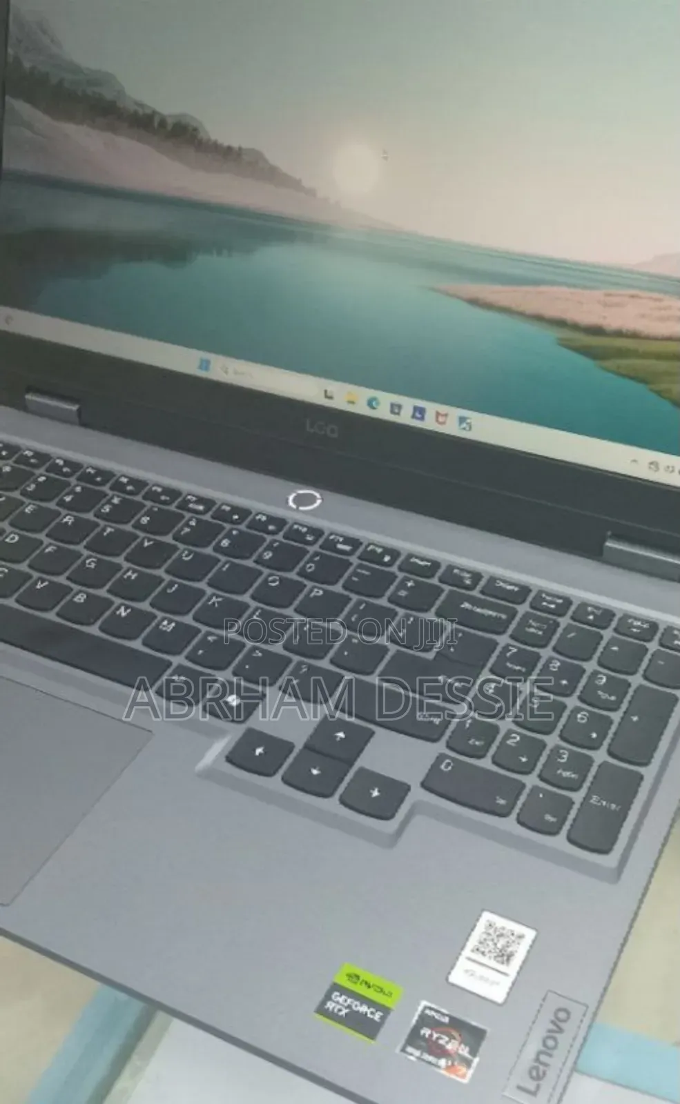 New Laptop Lenovo LOQ 15ARP9 16GB AMD Ryzen 7 SSD 512GB