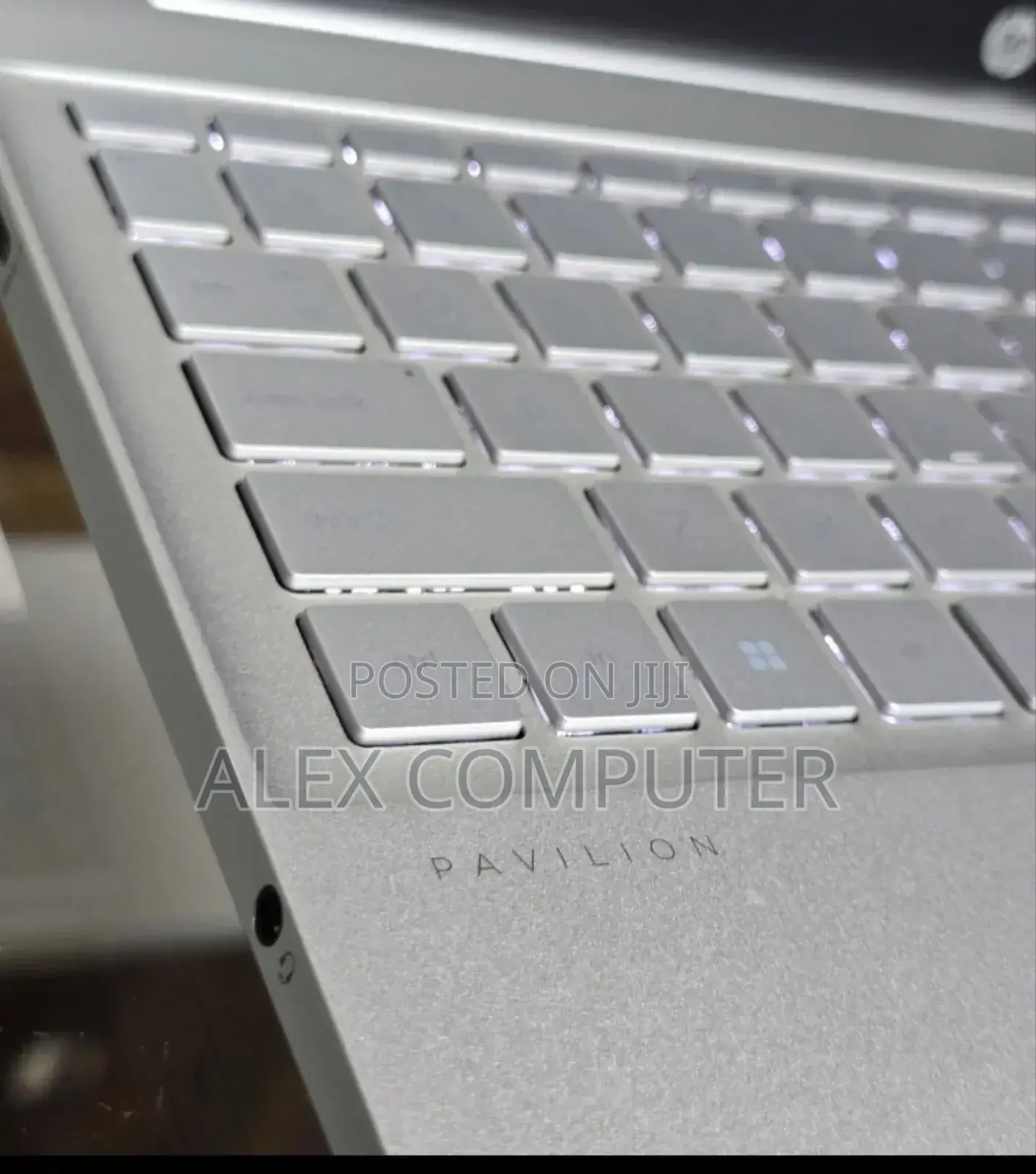 New Laptop HP Pavilion 15 8GB Intel Core I5 SSD 512GB