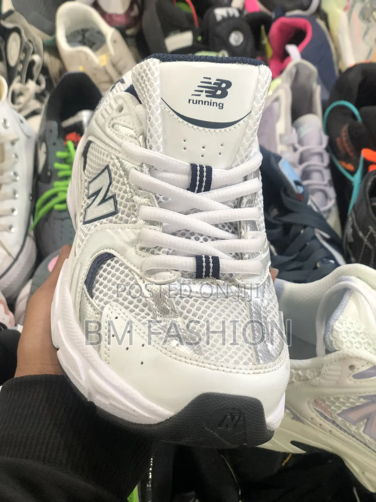 New Balance 530 Women's Sneaker White X Blue