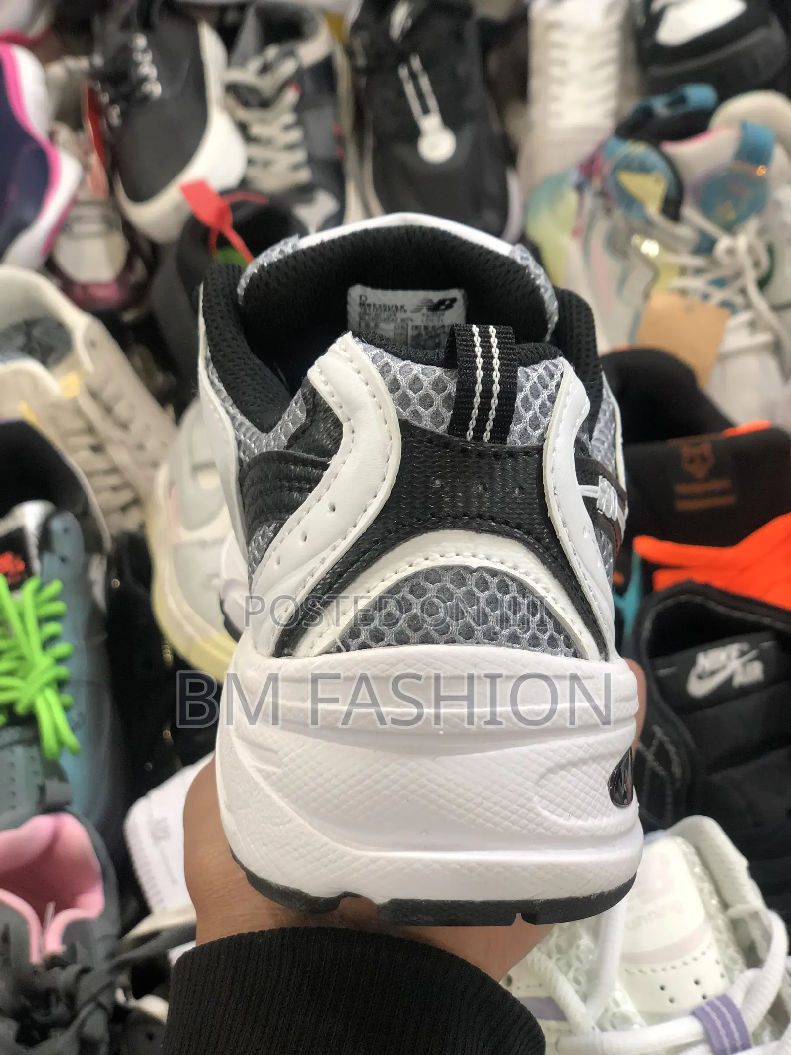 Master Quality New Balance 530 Women's Sneaker B W