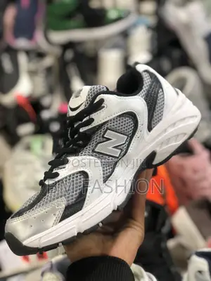 Photo - Master Quality New Balance 530 Women's Sneaker B W