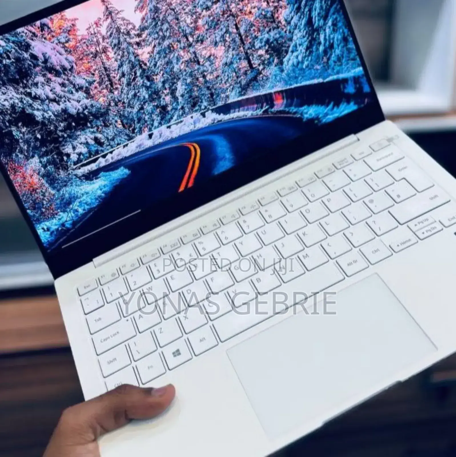 New Laptop Samsung 16GB Intel Core I7 SSD 512GB