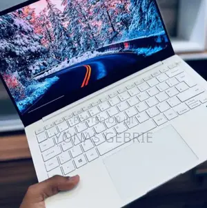 Photo - New Laptop Samsung 16GB Intel Core I7 SSD 512GB