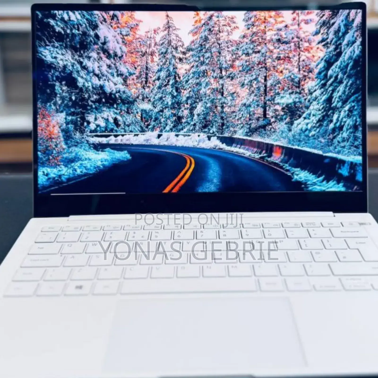 New Laptop Samsung 16GB Intel Core I7 SSD 512GB