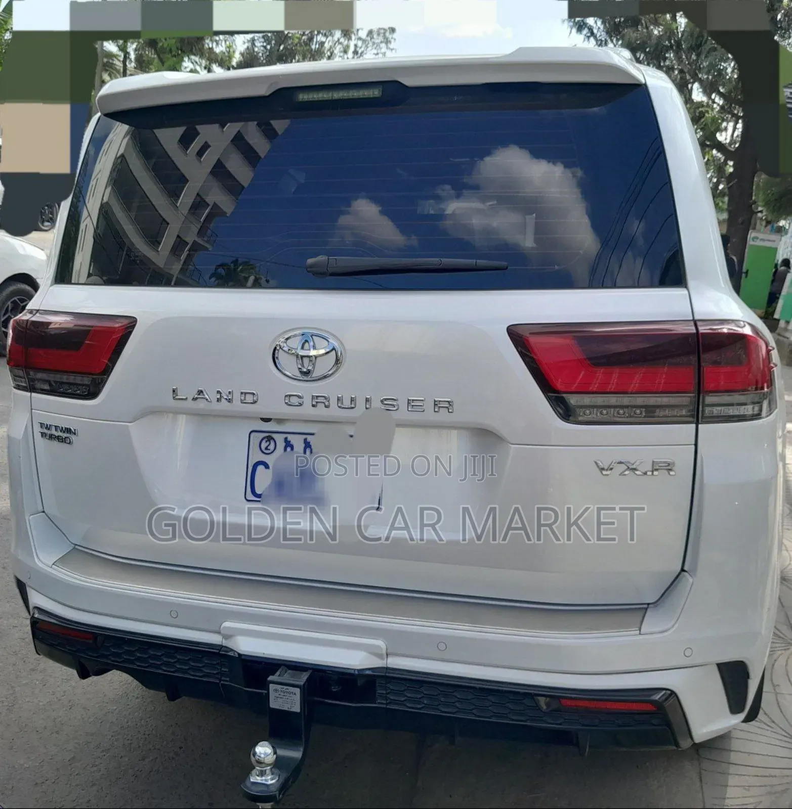 Toyota Land Cruiser 2023 White