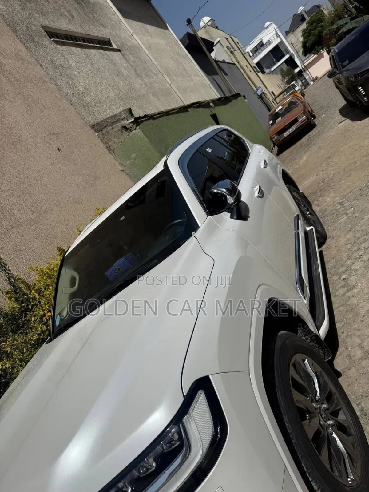 Toyota Land Cruiser 2023 White