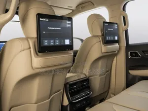 Toyota Land Cruiser 2023 White