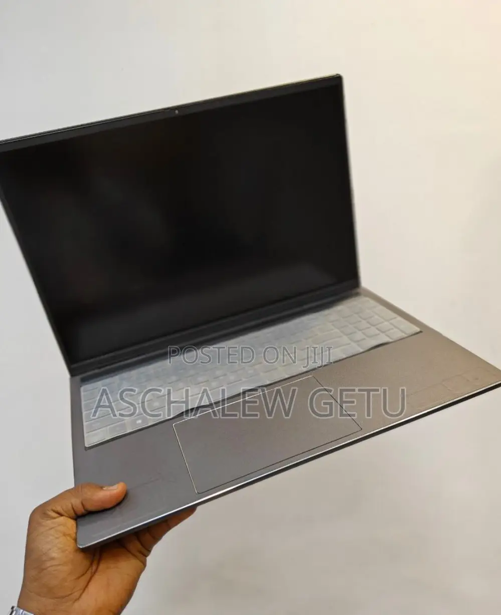 New Laptop Dell Inspiron 15 16GB Intel Core I7 SSD 512GB