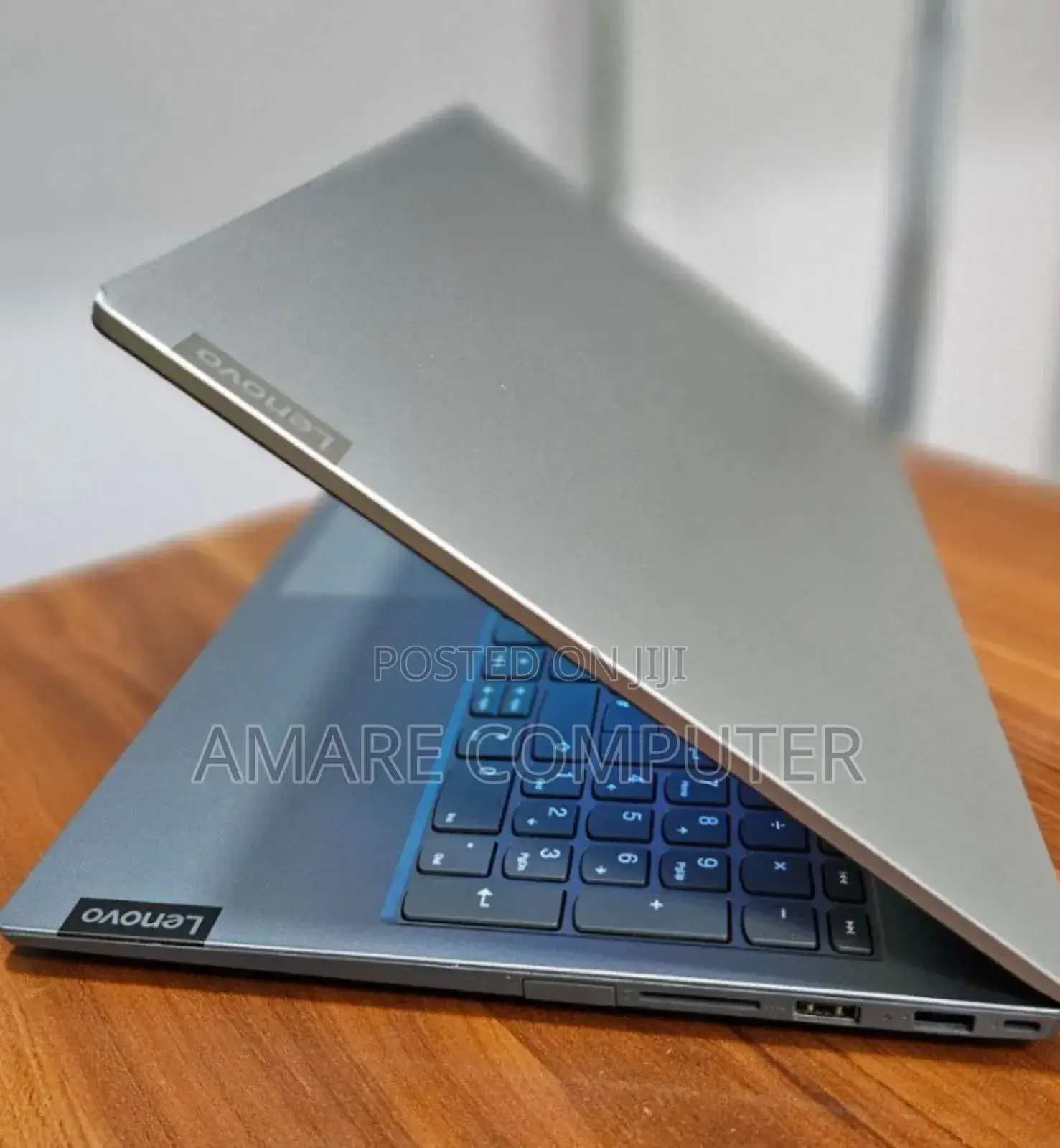 New Laptop Lenovo ThinkBook 15 8GB Intel Core I5 SSD 256GB