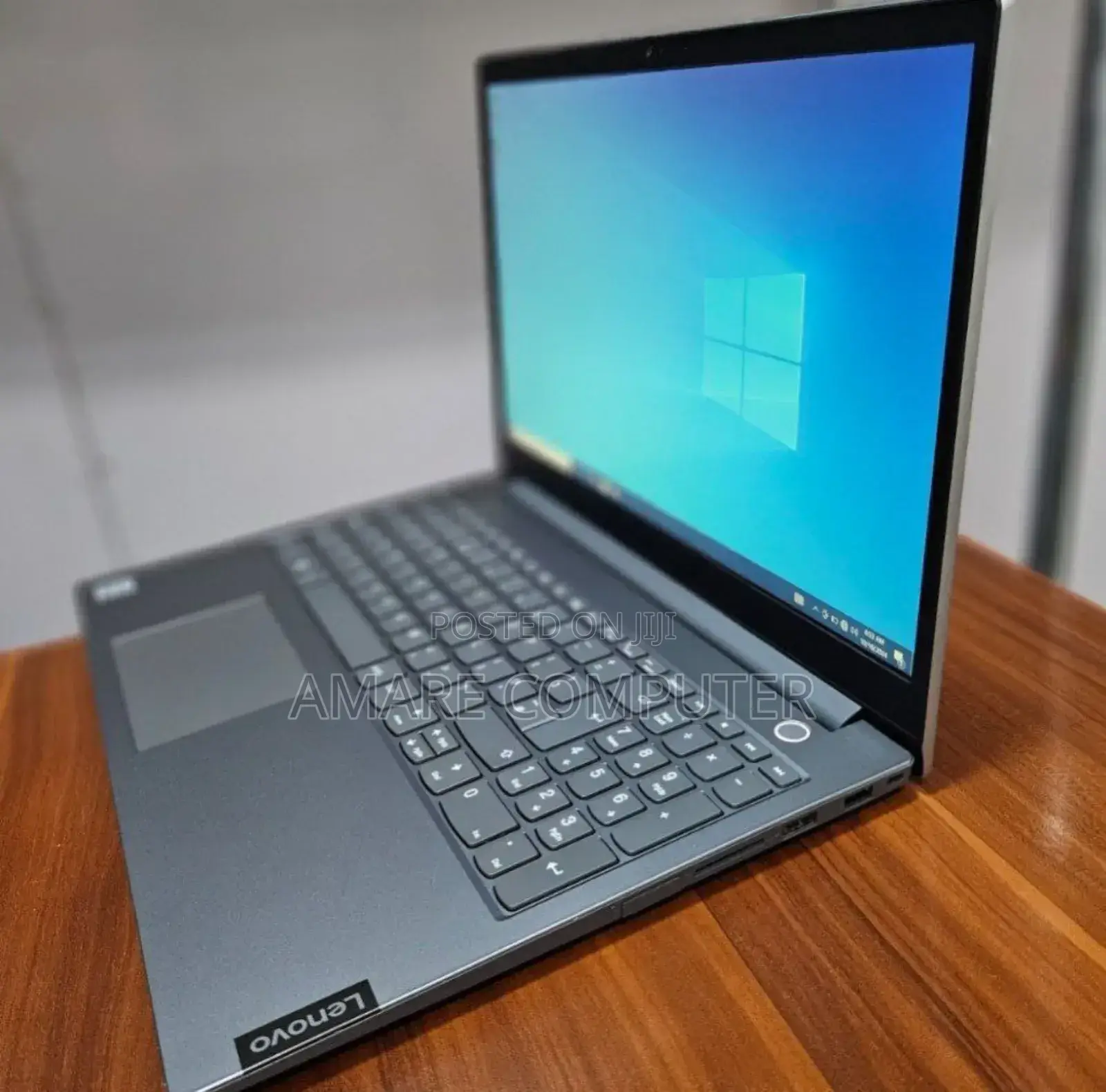 New Laptop Lenovo ThinkBook 15 8GB Intel Core I5 SSD 256GB