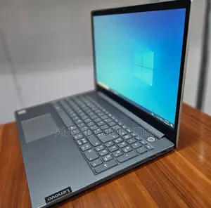 New Laptop Lenovo ThinkBook 15 8GB Intel Core I5 SSD 256GB