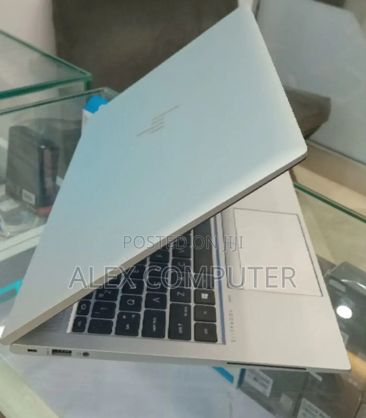 New Laptop HP EliteBook 850 G8 16GB Intel Core I7 SSD 512GB