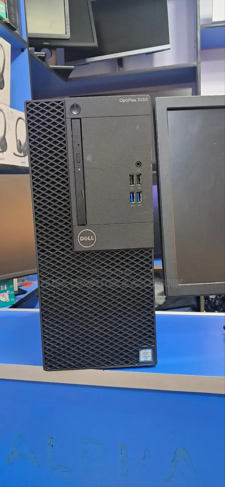 New Desktop Computer Dell OptiPlex 3050 4GB Intel Core I5 HDD 500GB