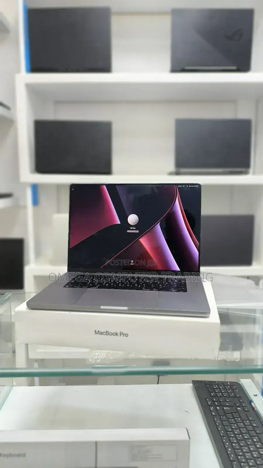 New Laptop Apple MacBook Pro M1 16GB Apple M1 Pro SSD 512GB