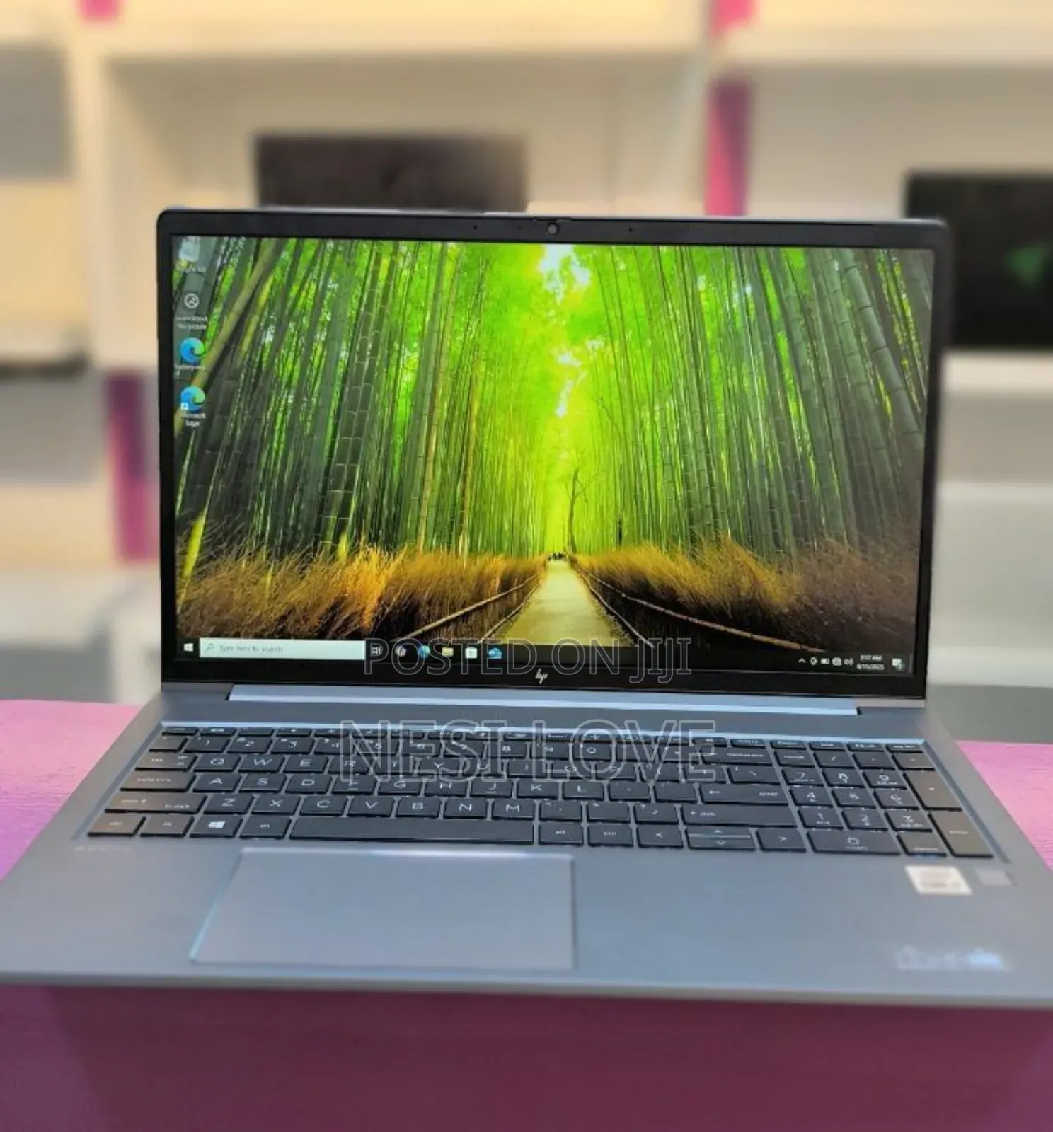 New Laptop HP ZBook 15u 32GB Intel Core i7 SSD 1T