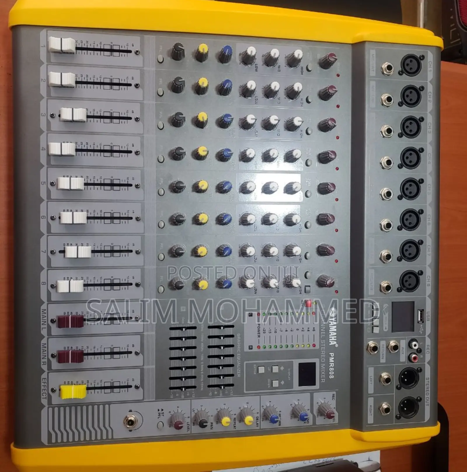 Yamaha 8 Channel Mixer