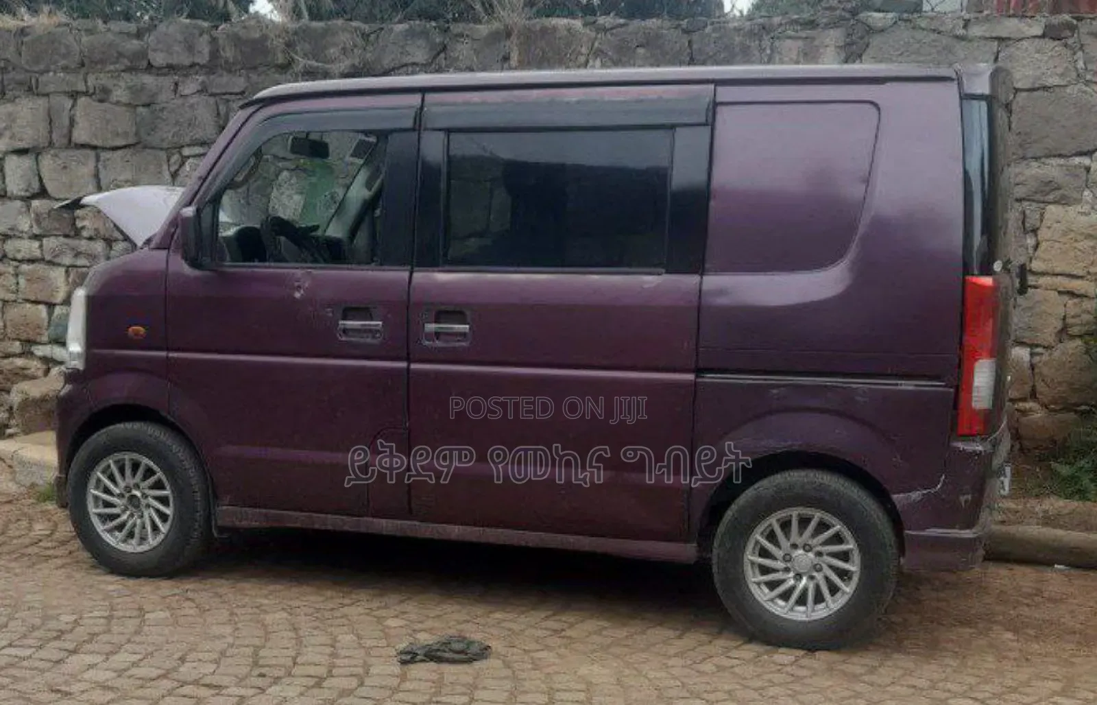 Suzuki Every Wagon 2012 Burgundy