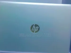 Photo - New Laptop HP EliteBook 840 G4 8GB Intel Core I5 SSD 256GB