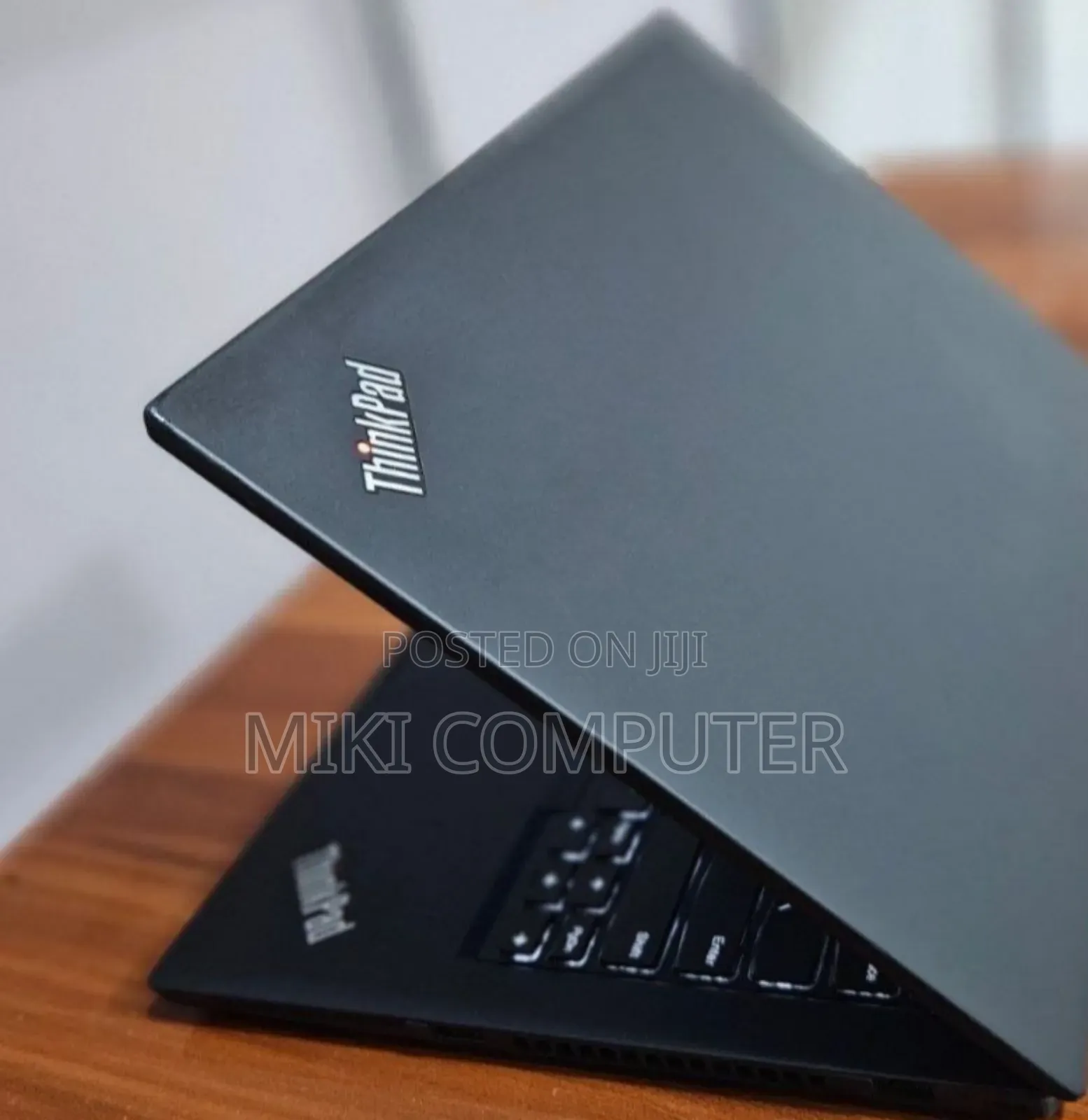 New Laptop Lenovo Thinkpad T490s 8GB AMD Ryzen 5 SSD 256GB