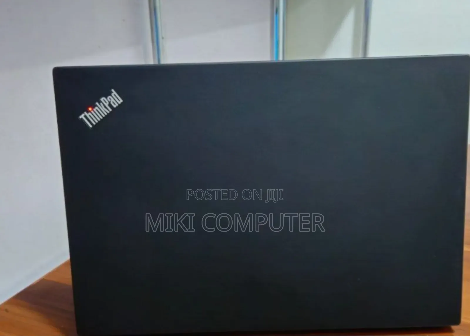 New Laptop Lenovo Thinkpad T490s 8GB AMD Ryzen 5 SSD 256GB