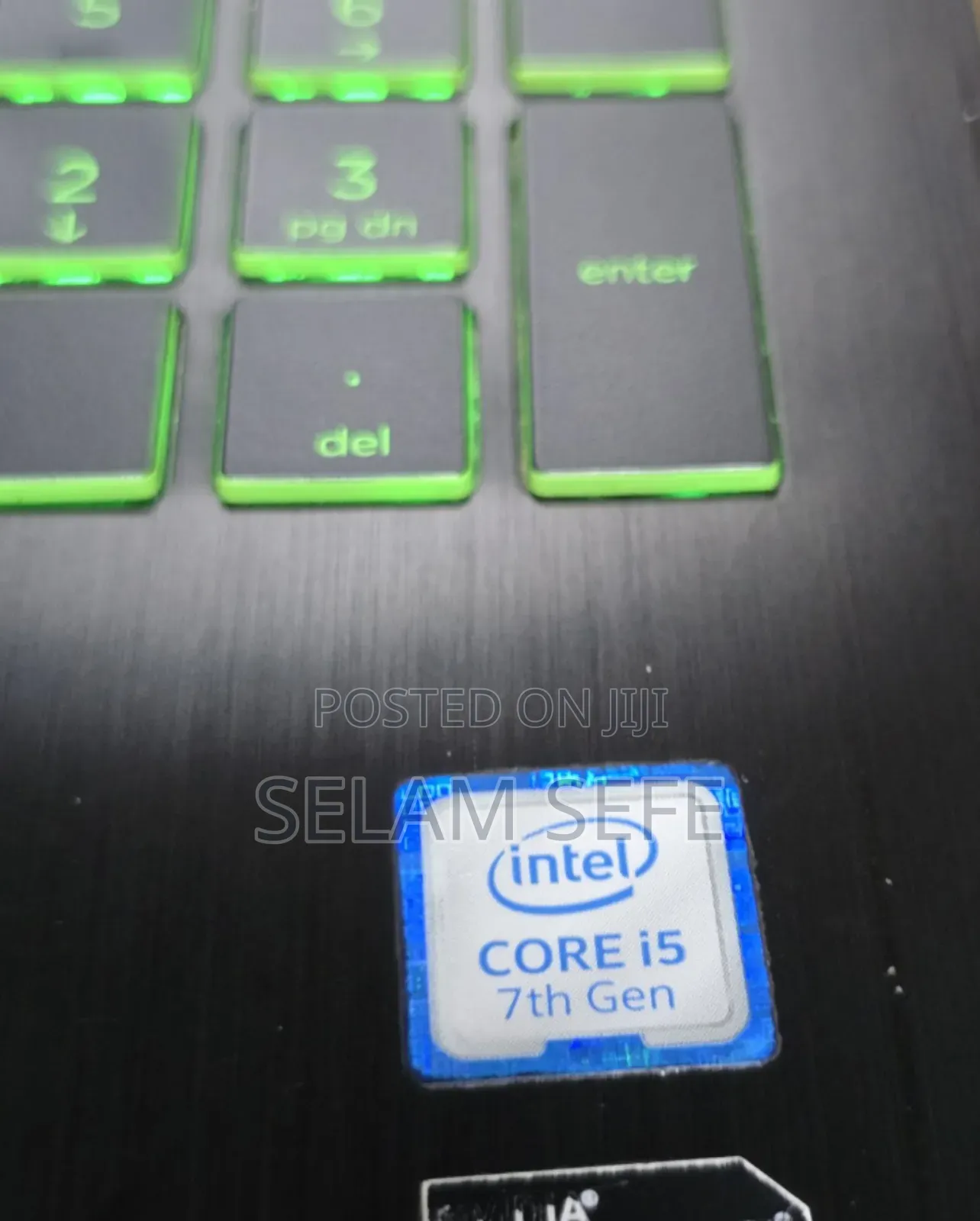 New Laptop HP Pavilion 10 8GB Intel Core I5 HDD 1T