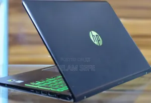 New Laptop HP Pavilion 10 8GB Intel Core I5 HDD 1T