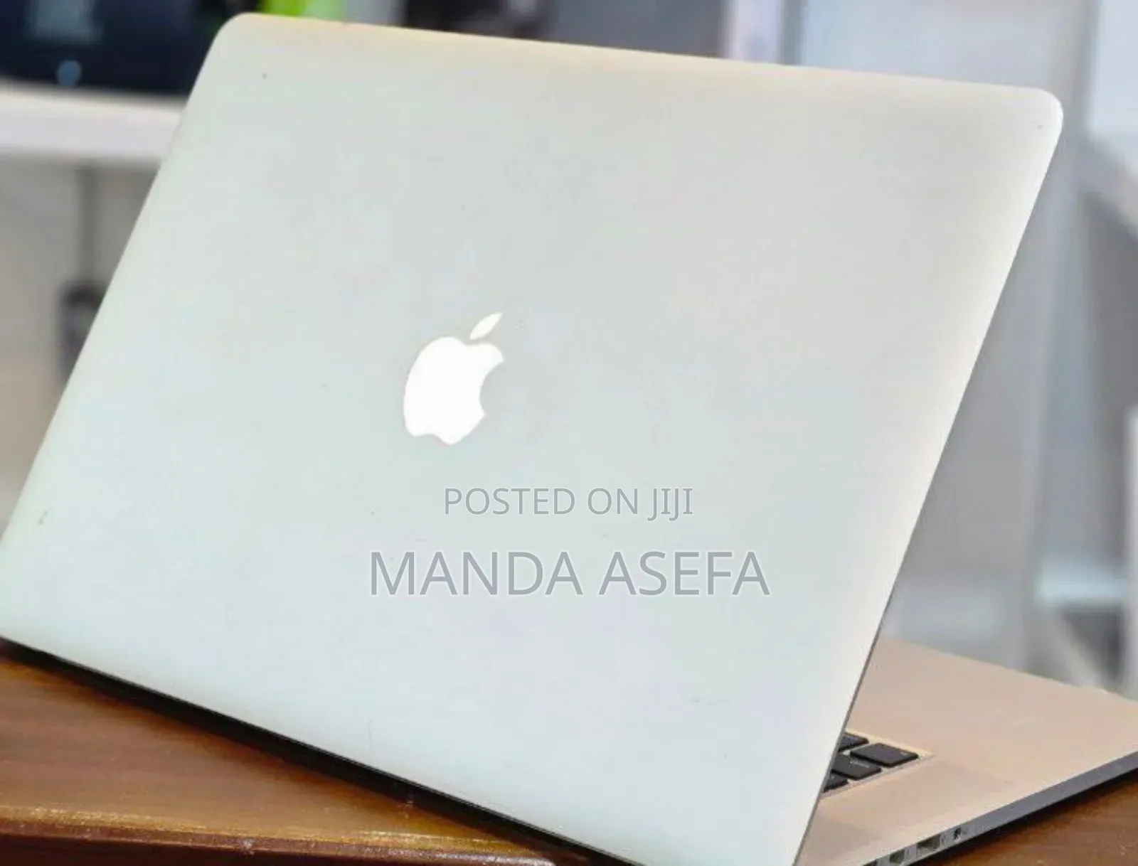 New Laptop Apple MacBook Pro 2015 16GB Intel Core I7 SSD 256GB