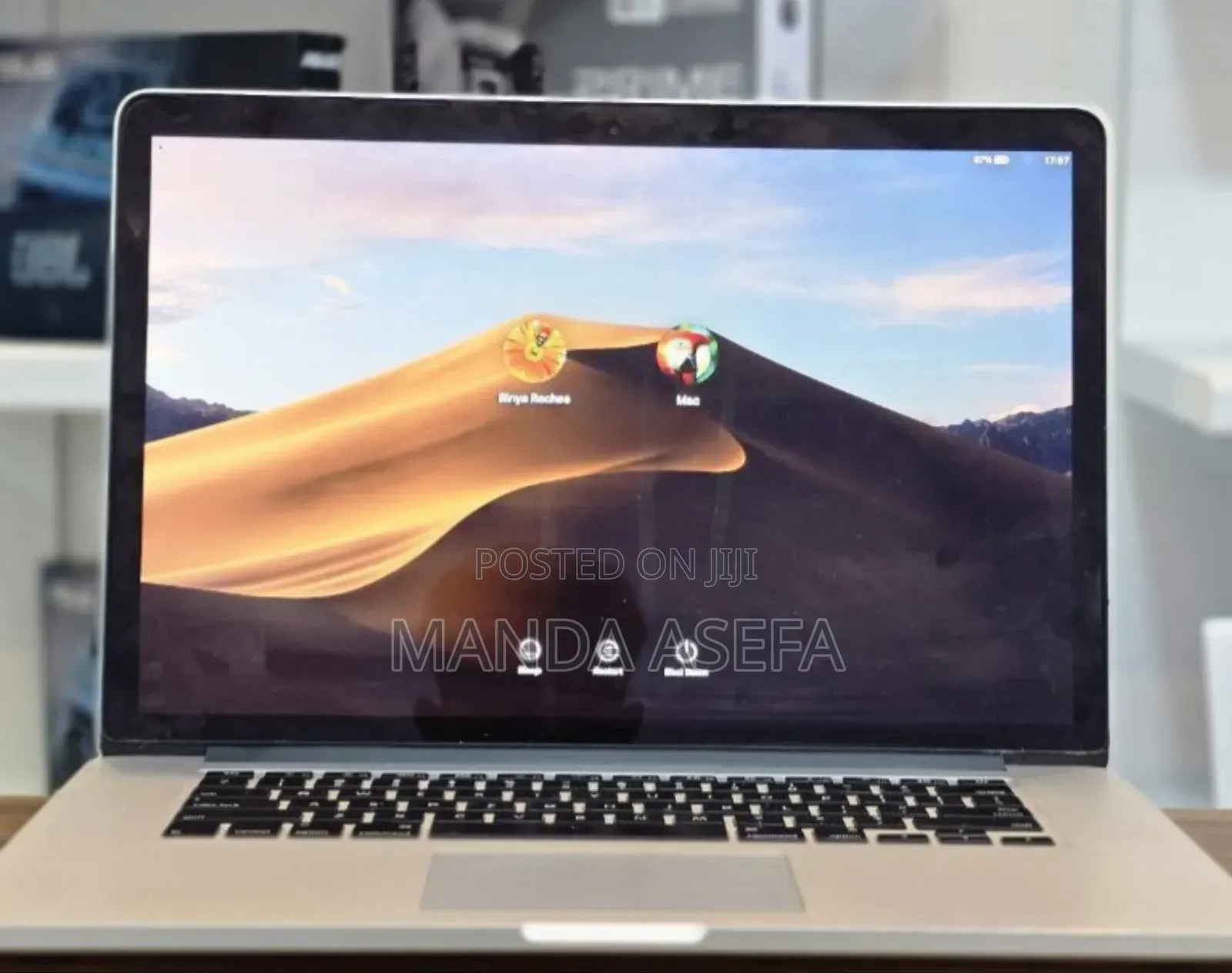 New Laptop Apple MacBook Pro 2015 16GB Intel Core I7 SSD 256GB