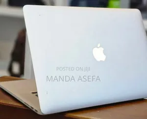 New Laptop Apple MacBook Pro 2015 16GB Intel Core I7 SSD 256GB