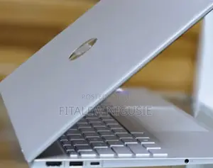 New Laptop HP Pavilion 15 8GB Intel Core I5 SSD 512GB