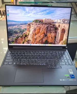 New Lenovo Legion Y7000P IRX9 Gaming Laptop 16GB Intel Core I7 SSD 1T