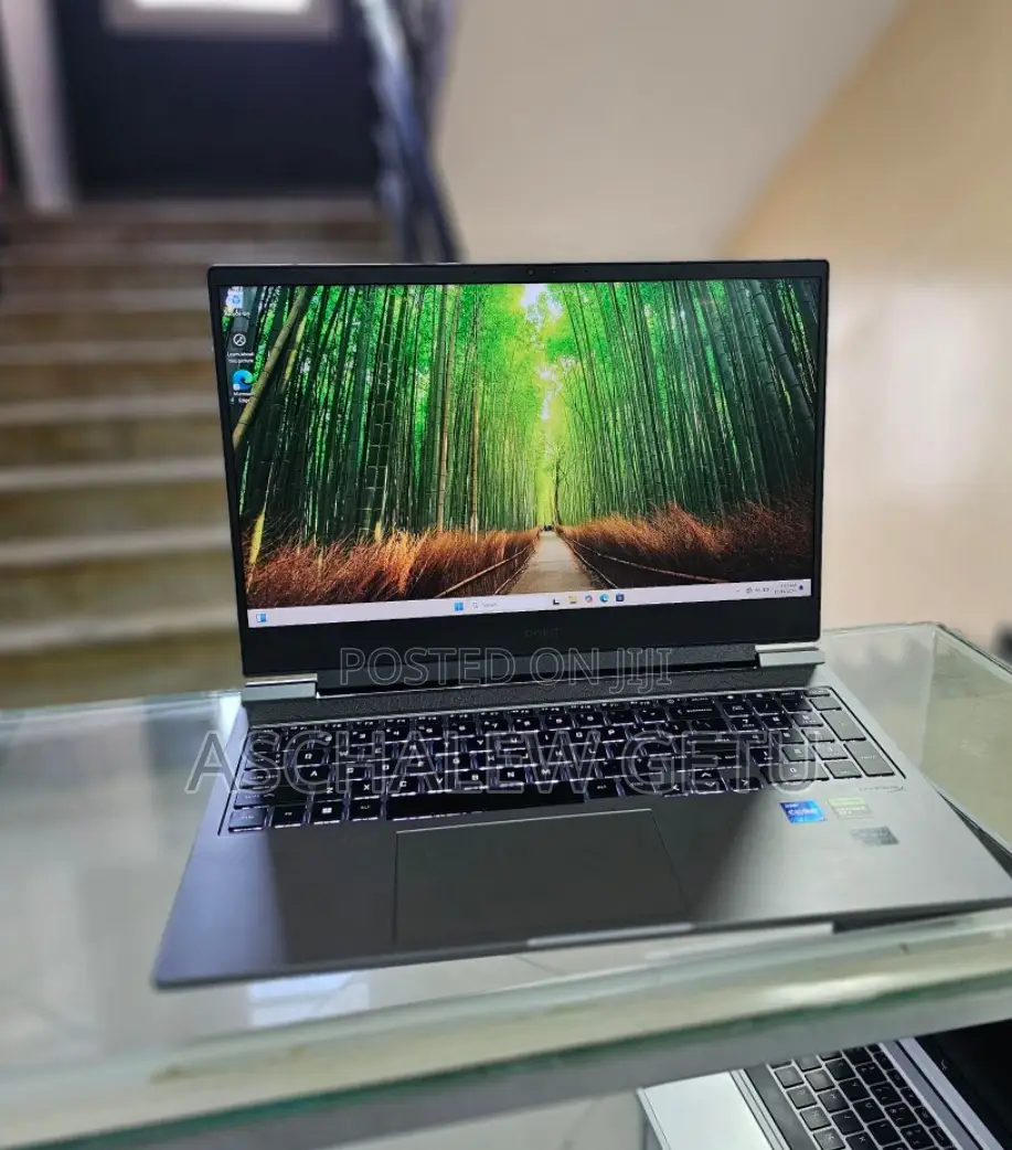 New Laptop HP Omen 15 16GB Intel Core I7 SSD 1T