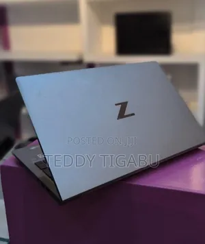 Photo - New Laptop HP 32GB Intel Core I7 SSD 1T