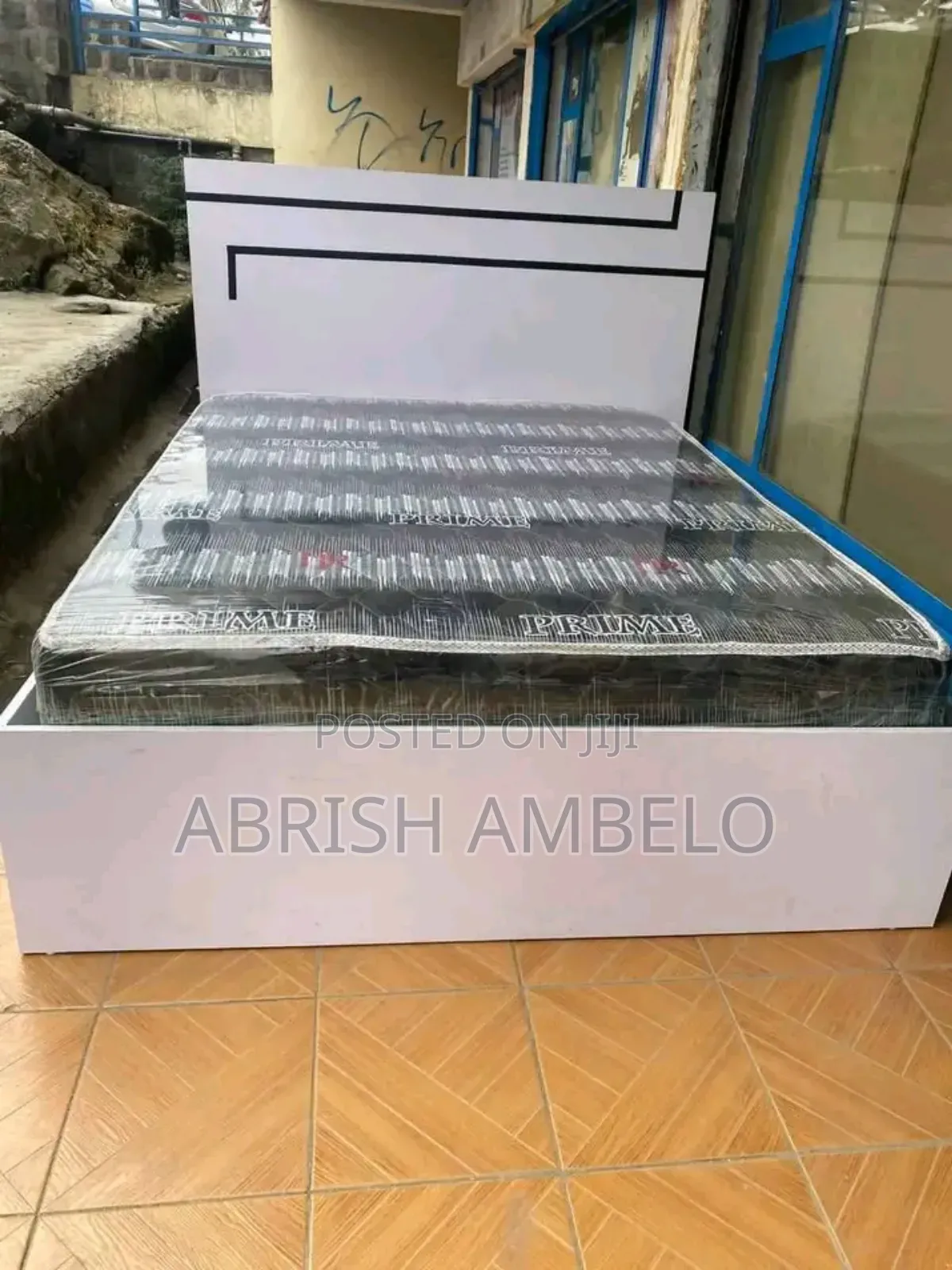 Laminate High Quality Bed