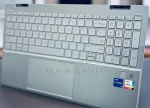 New Laptop HP Pavilion 15 12GB Intel Core I5 SSD 512GB