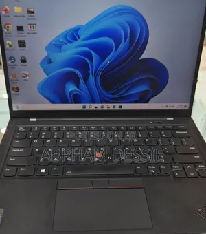 Photo - New Laptop Lenovo ThinkPad X1 Carbon 16GB Intel Core I7 SSD 512GB