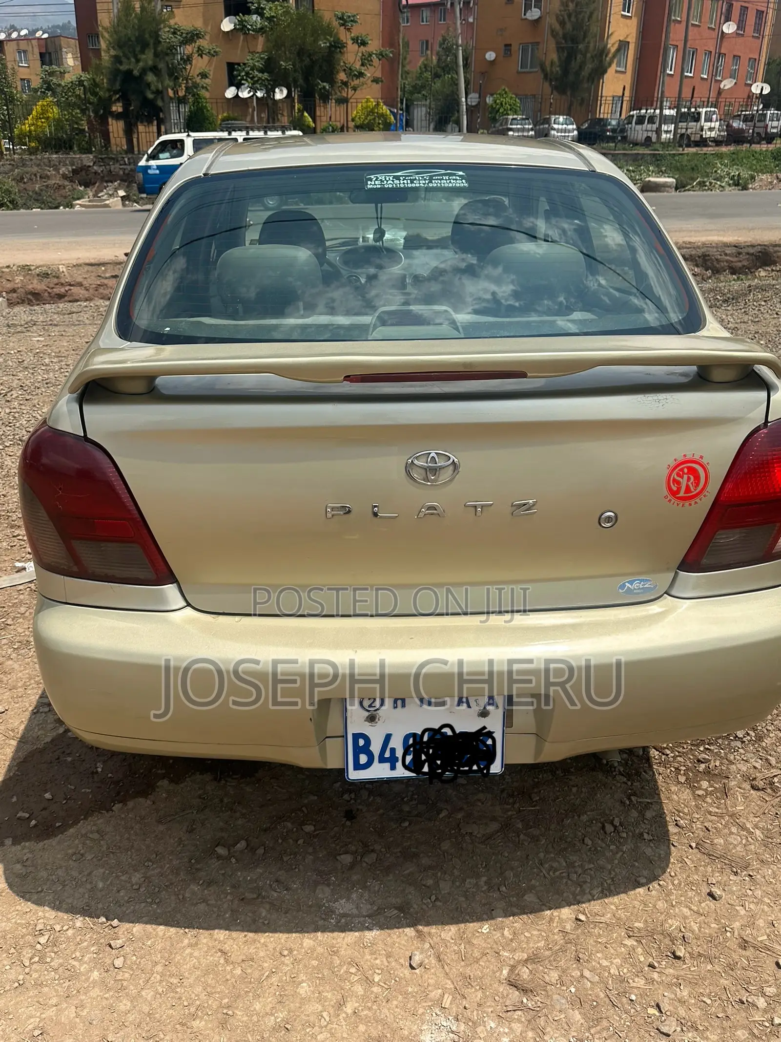 Toyota Platz 2001 Gold