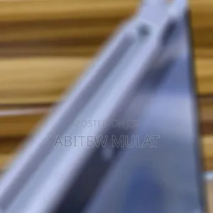 New Laptop HP EliteBook 830 G7 16GB Intel Core I7 SSD 512GB