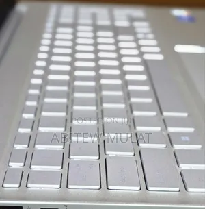 New Laptop HP Pavilion 15 8GB Intel Core I5 SSD 512GB