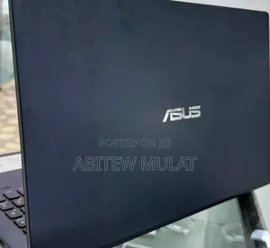 New Laptop Asus VivoBook 15 X505BA 8GB Intel Core I5 SSD 256GB