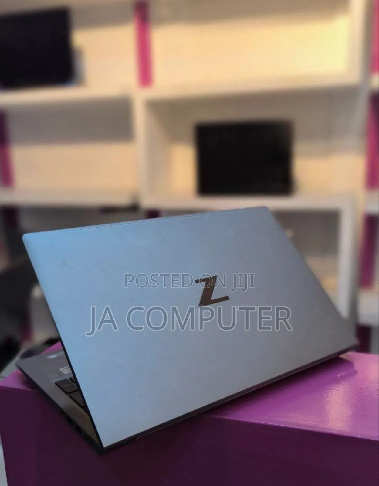 New Laptop HP Zbook Studio G7 32GB Intel Core I7 SSD 1T