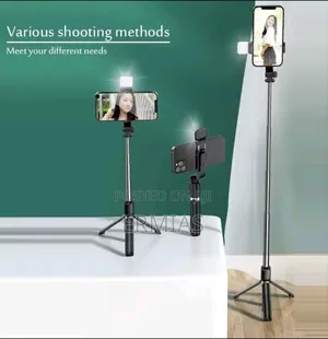 Photo - All in One Selfi Stick Tripod