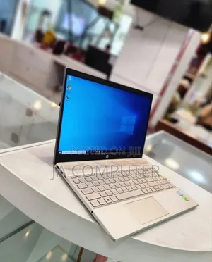 Photo - New Laptop HP Pavilion 15 8GB Intel Core I7 SSD 512GB