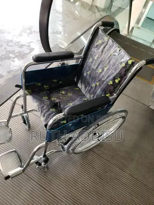Child Wheelchair當然wheelchair起來belted Wheelchair想要wheelchair