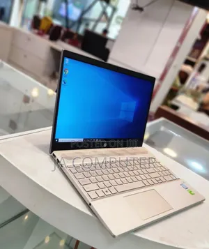 New Laptop HP Pavilion 15 8GB Intel Core I7 SSD 512GB