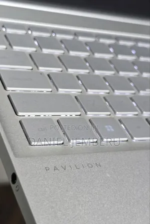 New Laptop HP Pavilion 15 8GB Intel Core I5 SSD 512GB