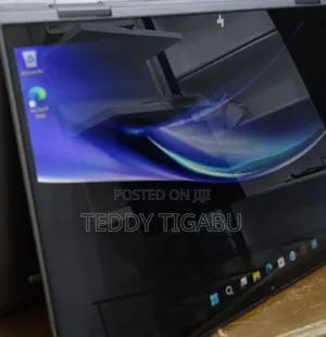 Photo - New Laptop HP 32GB Intel Core Ultra 7 SSD 1T