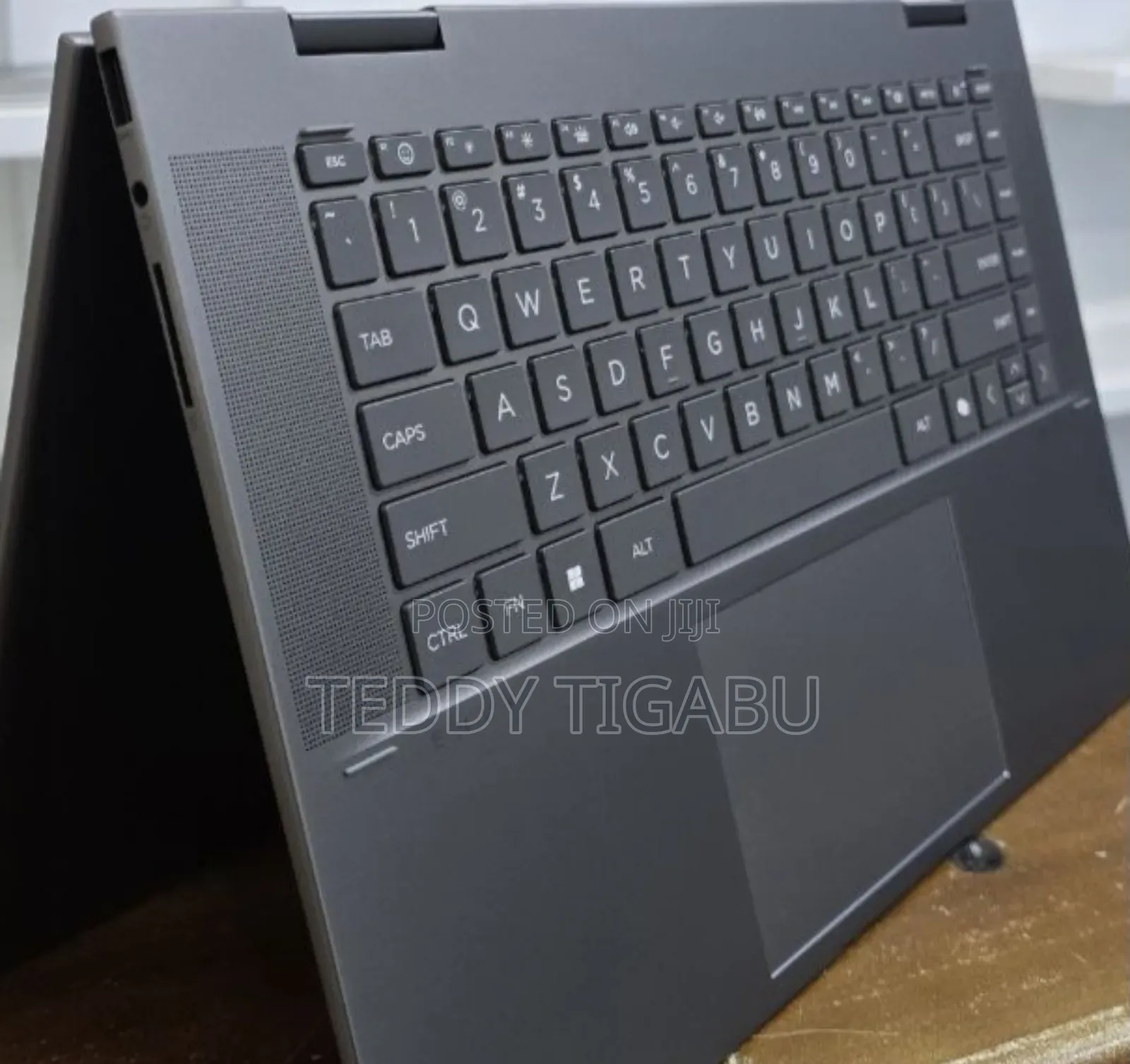 New Laptop HP 32GB Intel Core Ultra 7 SSD 1T