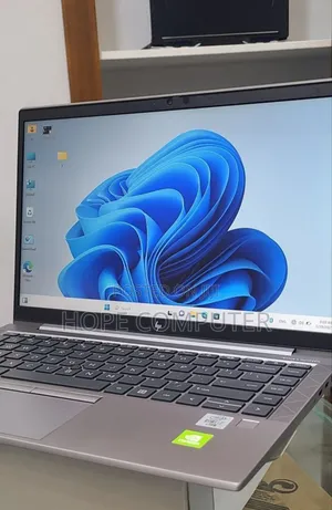 New Laptop HP ZBook X2 32GB Intel Core I7 SSD 1T