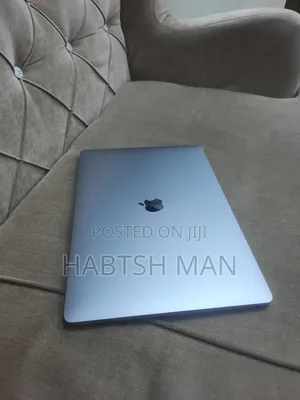 New Laptop Apple MacBook Pro 2019 32GB Intel Core I9 SSD 512GB